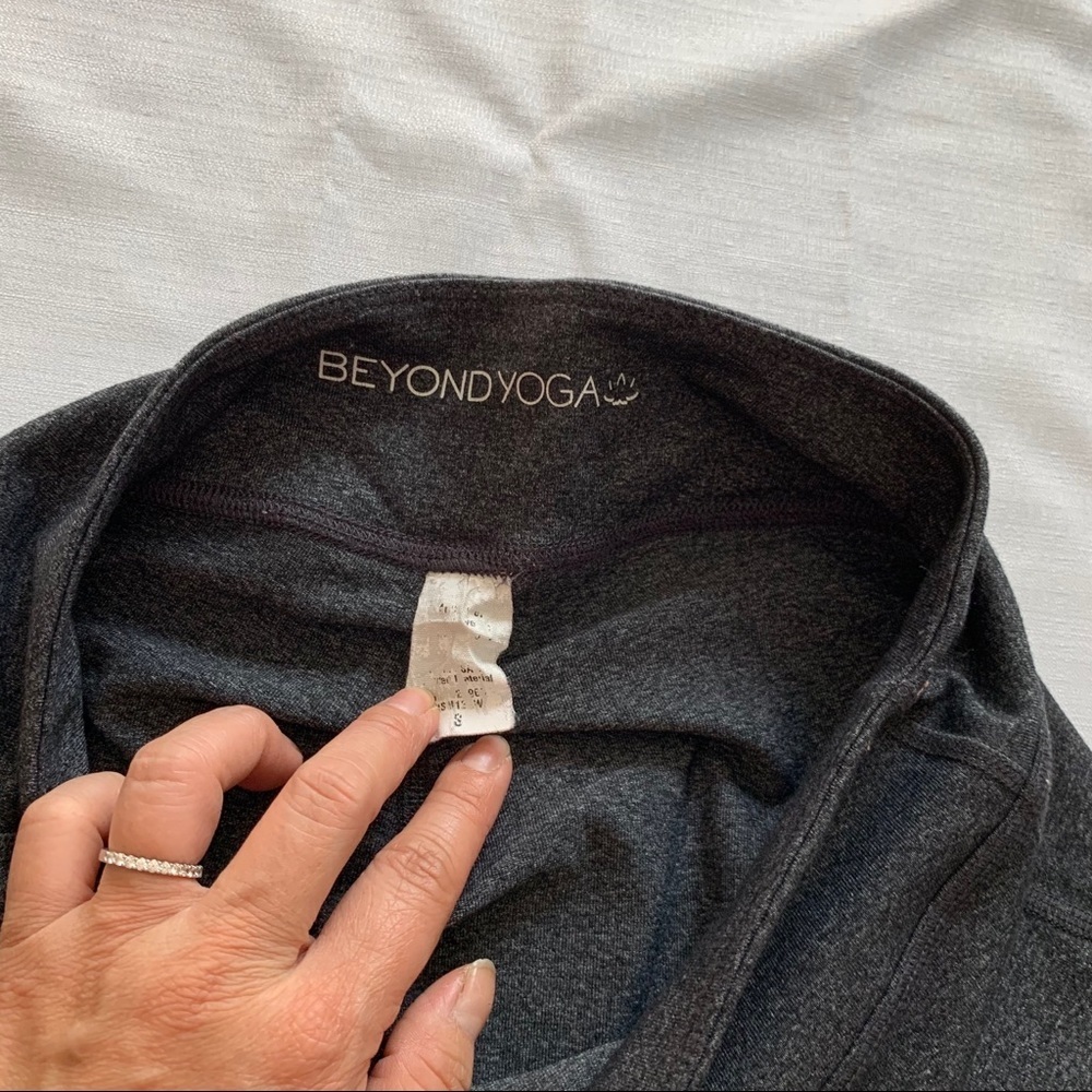 Beyond yoga crop leggings - Picture 7 of 7